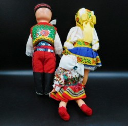3 polish dolls bk
